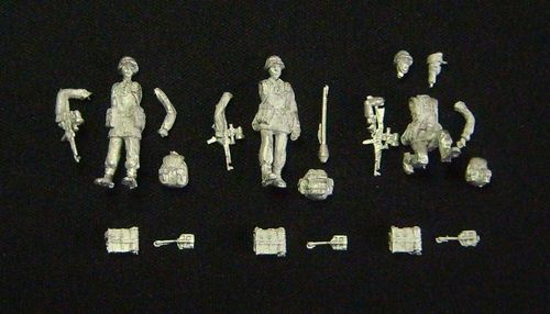 WFM72022, 1/72nd scale WWII German Infantry with infrared (IR) equipment and backpacks (1944-45)