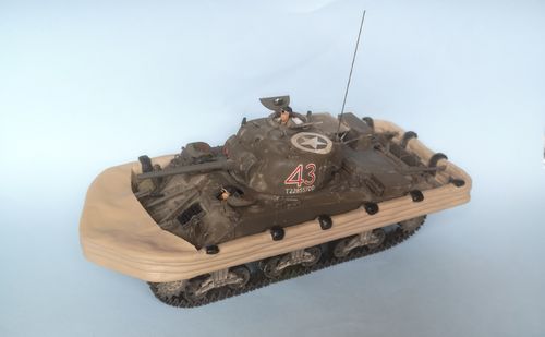 WVC35009, 1/35th scale M4A4 Sherman V DD (duplex drive) conversion