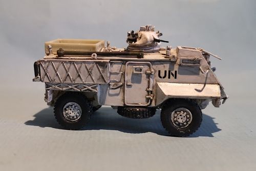 WV76055, 1/76th scale AT105 Saxon APC with Peak GPMG Turret incl. etch